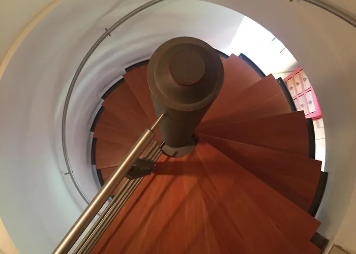 Im Schlossgartenhaus Am Bodensee Mit Balkon Und Gartenterrasse In 公寓